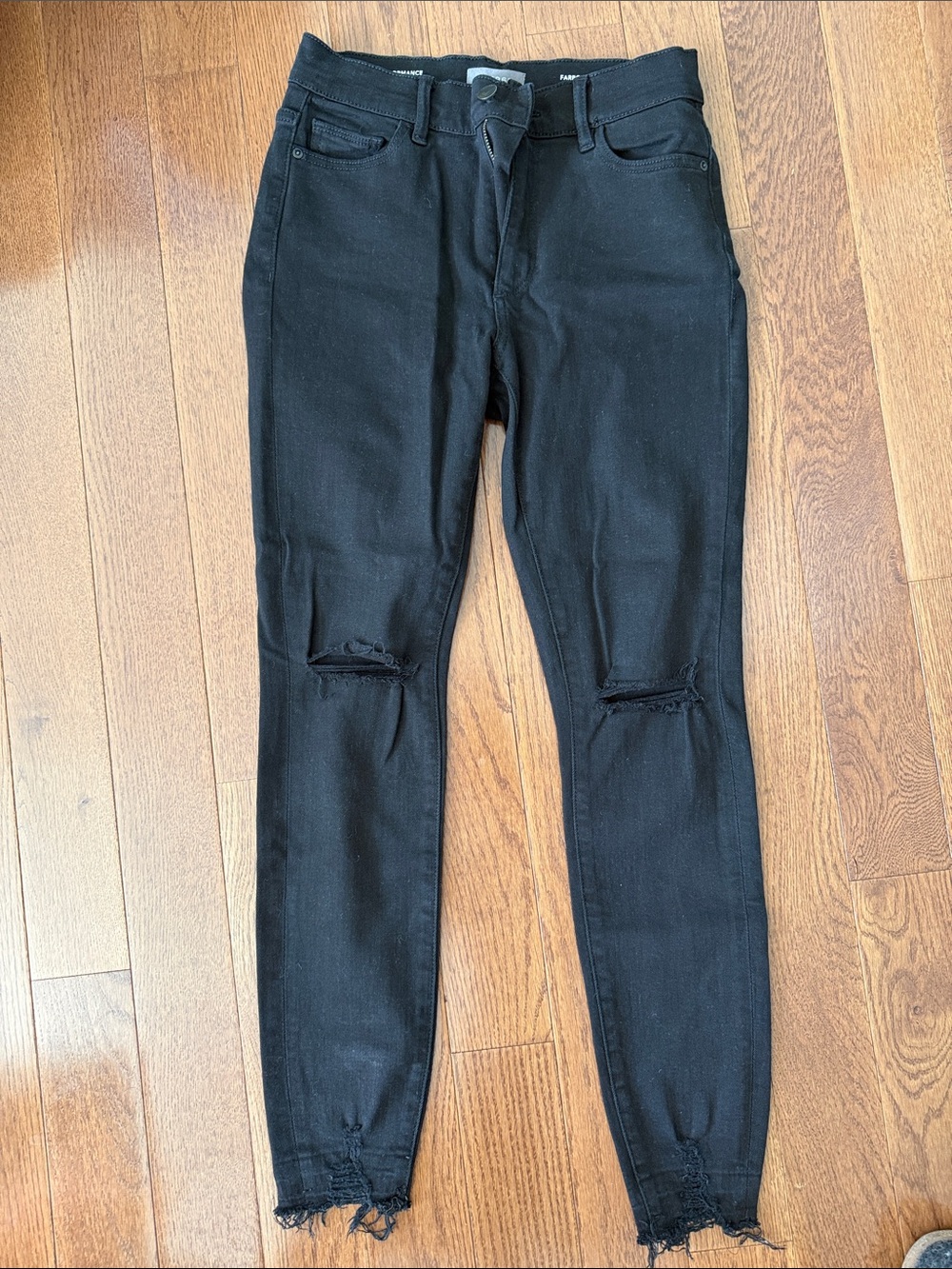 Women's size 25 DL1961 Black Distressed Knee Skinny Jeans